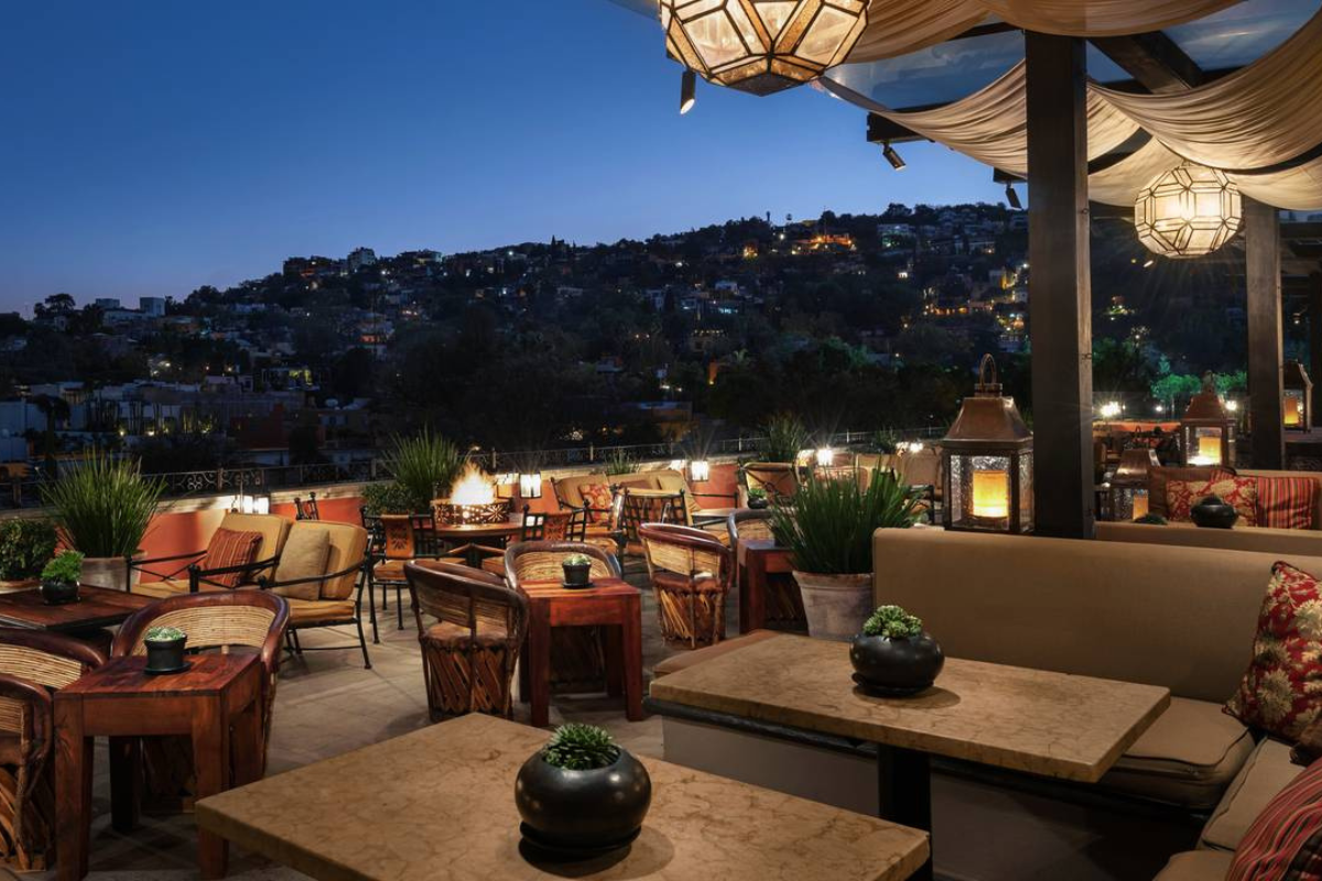 Luna Rooftop